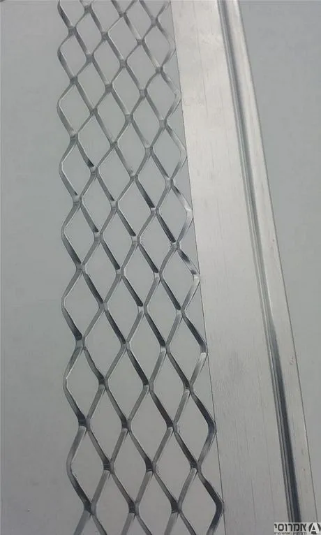 פינות קצה קיר 10 מ"מ [3 מ"א]-ד. 1222