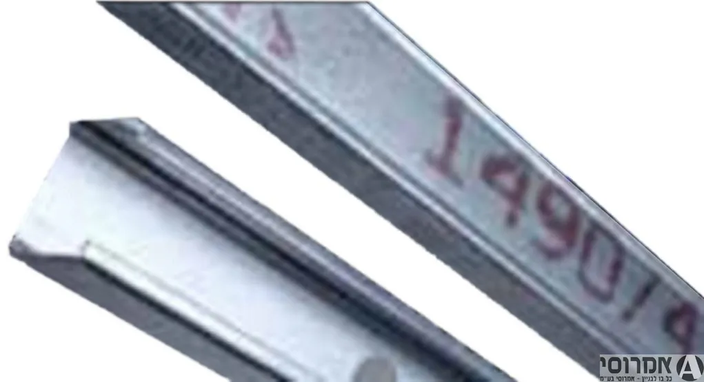 ניצב פח רוחב 30 מ"מ - אורך 3 מ' - ליח' 3