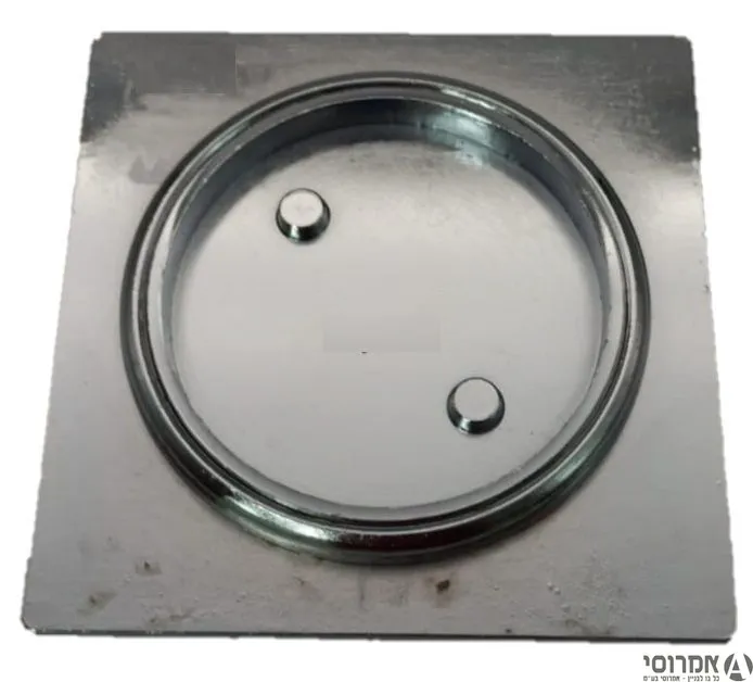 מכסה מוברג מרובע כרום  לגיבריט מידות 11.50*11.50