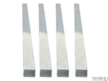 4 חתיכות של 1.5 מטר - עובי 2 פרופיל 30X20